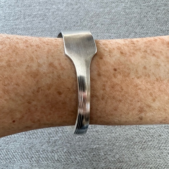 Butter Knife Bracelet - Picture 4 of 9